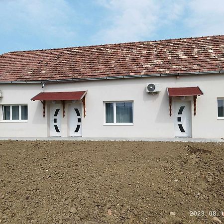 Apartamento Aba-Boebe Vendeghaz Zalaszentivan Exterior foto